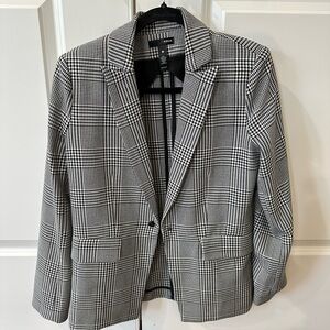 Aqua houndstooth blazer. Only worn a few times. Great condition